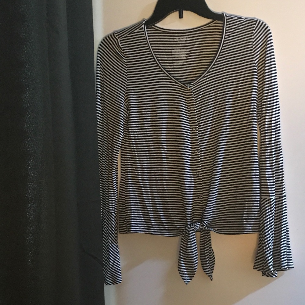 Arizona Jean CO Black & White striped long sleeve